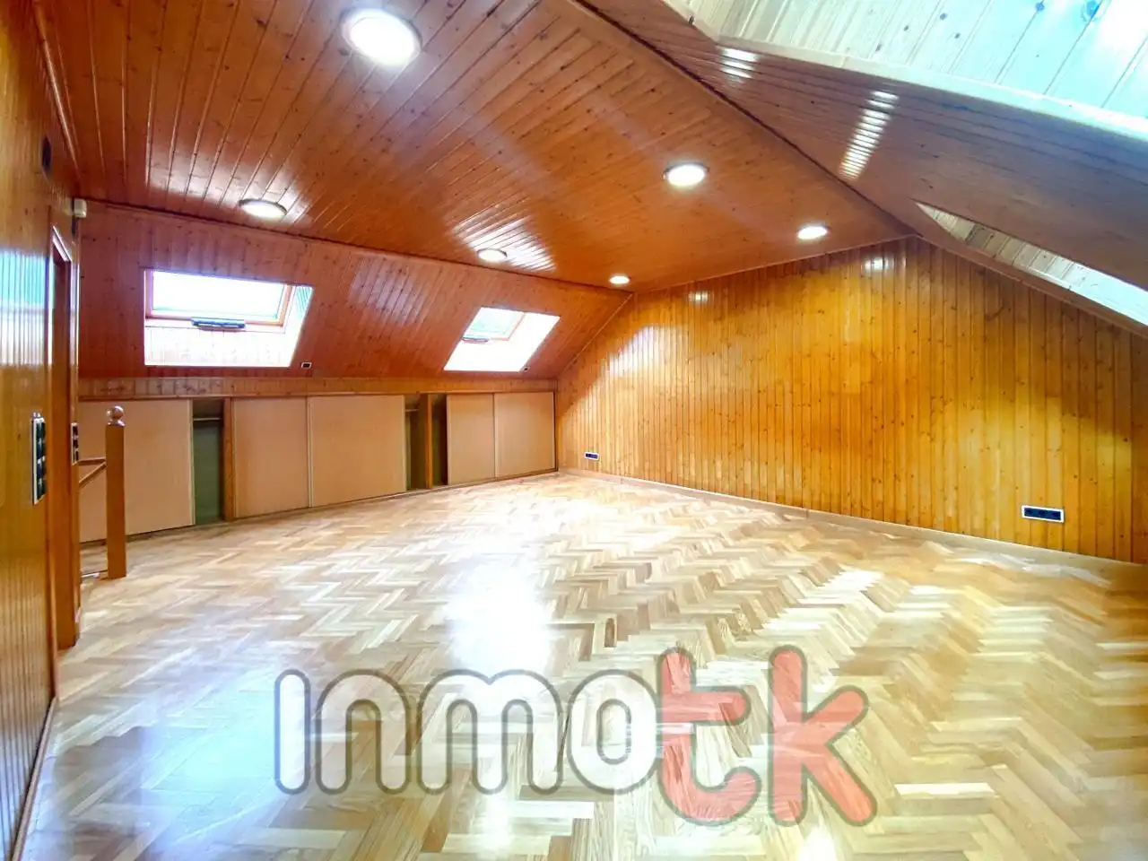 Houses for sale in A Coruña Capital   with Heating, Private garden and Terrace