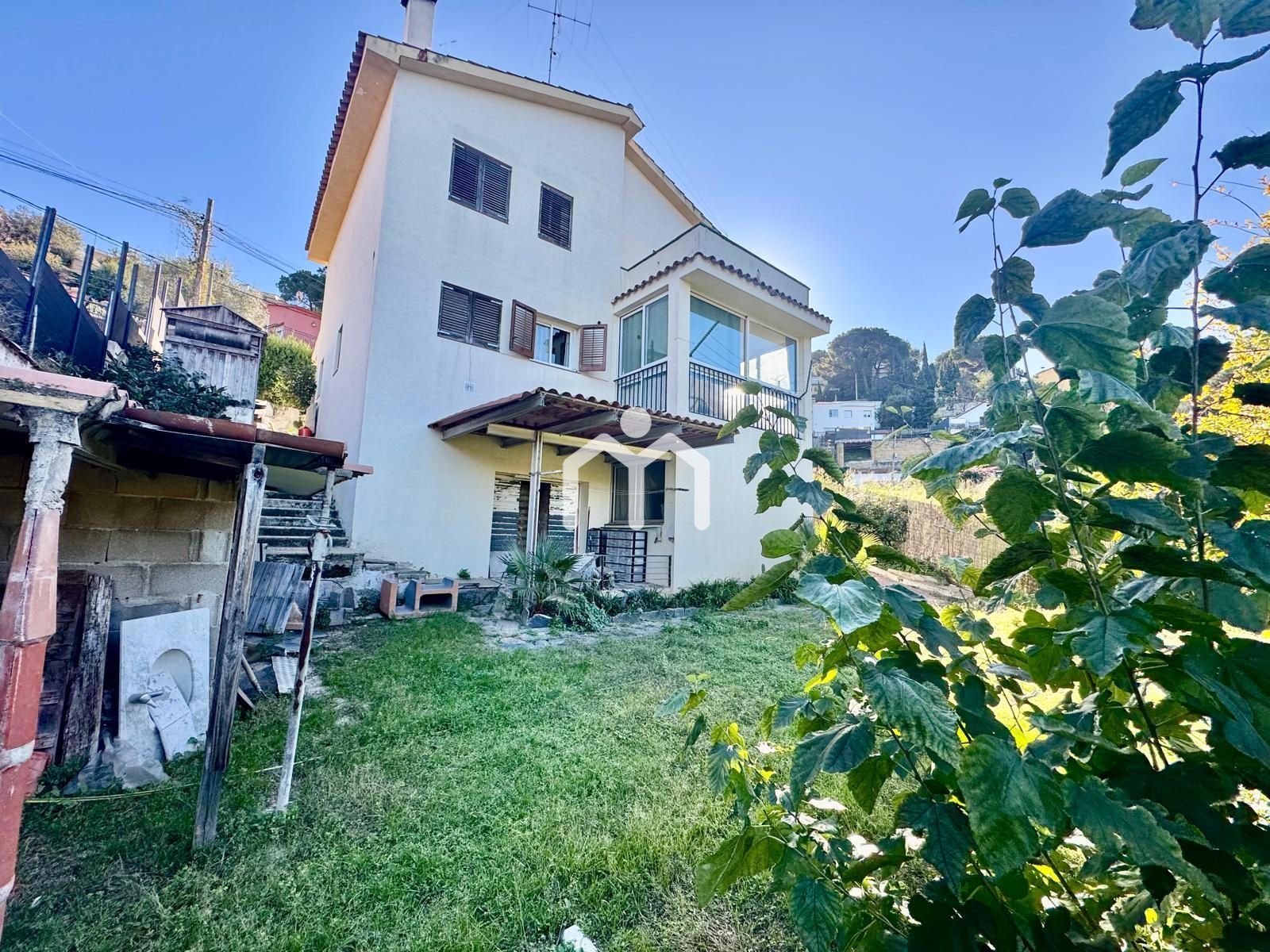 Vista exterior de Casa o xalet en venda en Argentona amb Calefacció, Terrassa i Traster