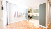 Kitchen of Flat to rent in  Madrid Capital  with Air Conditioner, Heating and Parquet flooring