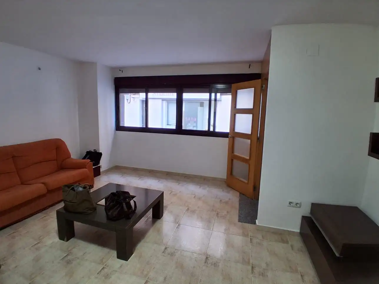 Wohnzimmer von Maisonette zum Verkauf in Vinaròs mit Abstellraum und Balkon