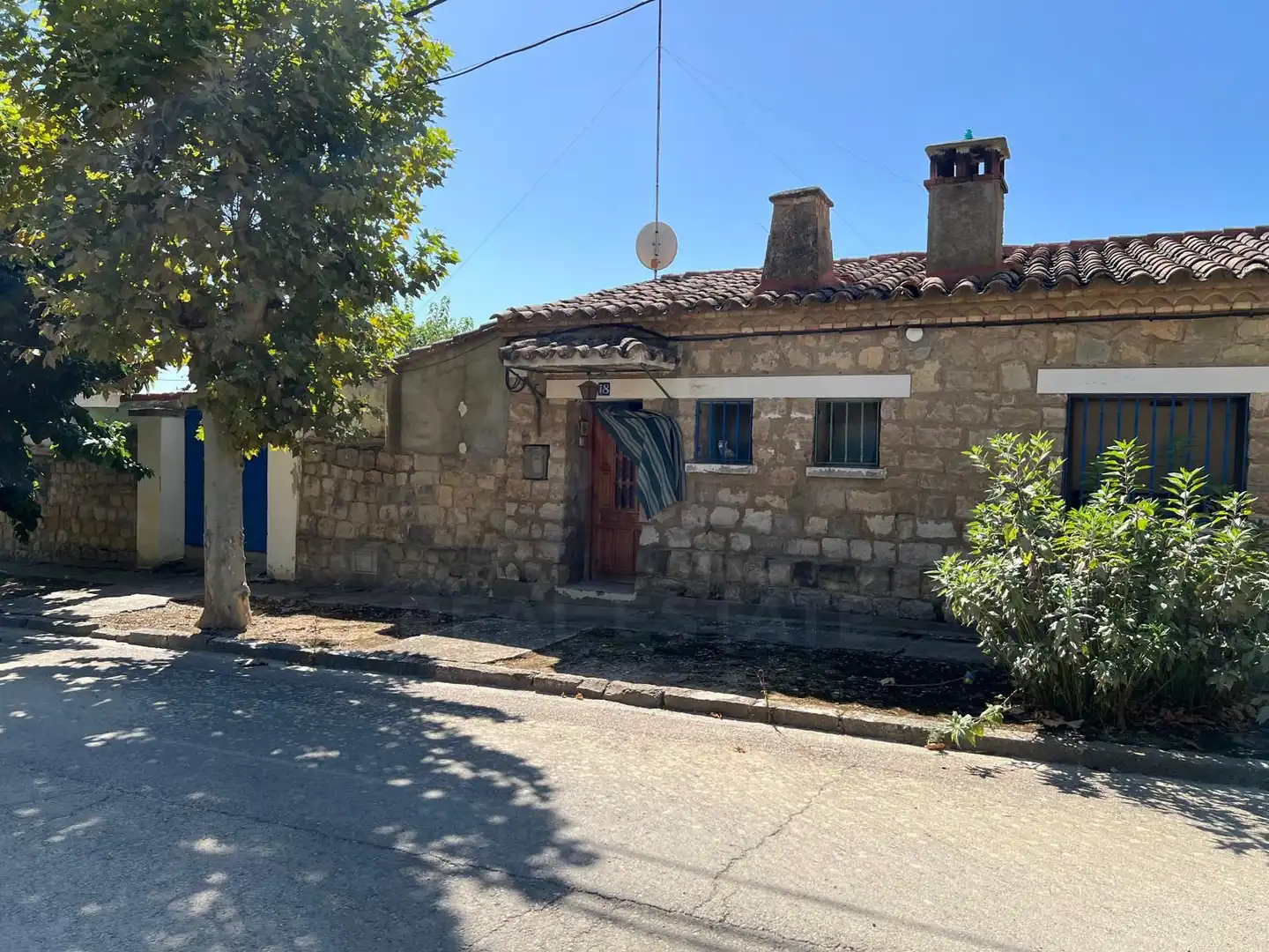 Casa rústica en venda a Poleñino
