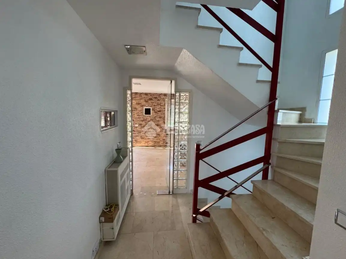 Casa adosada en venta en Ontígola con Calefacción