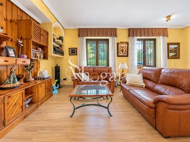 House for sale in paseo de los canonigos