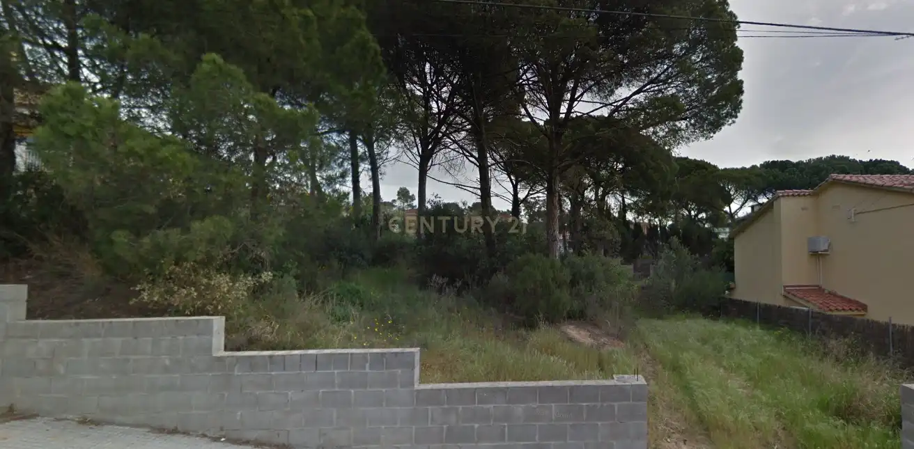 Residential land for sale in Calle Canigó 7, imagen 8