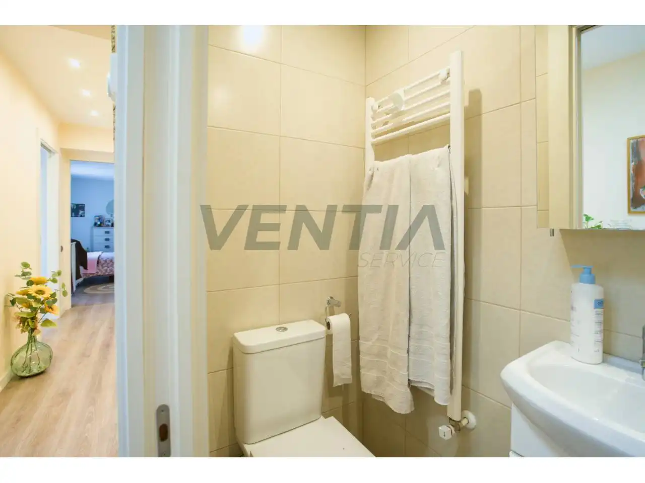 Bathroom of Houses for sale in Sant Feliu de Codines  with Air Conditioner, Heating and Private garden
