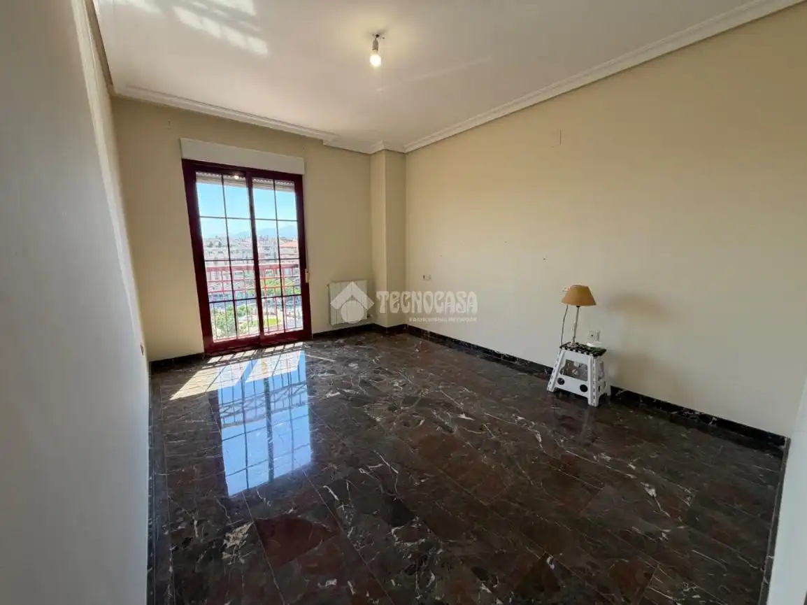 Schlafzimmer von Wohnung zum Verkauf in Jaén mit Terrasse