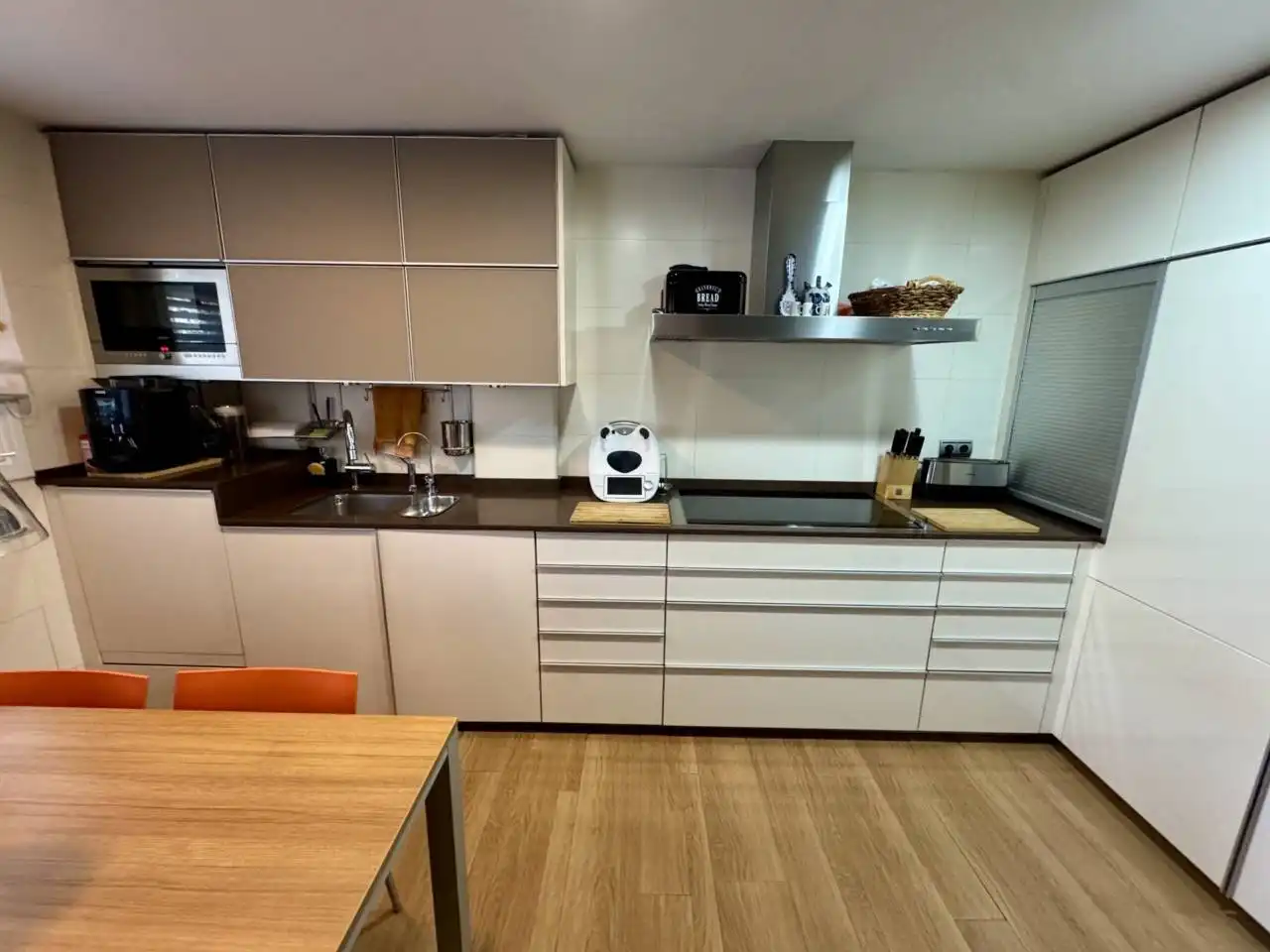Kitchen of Houses for sale in Cerdanyola del Vallès  with Air Conditioner, Heating and Private garden