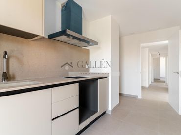 Piso con ascensor en venta en Calle COLUMBRETES