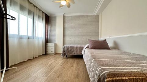 Photo 5 of Apartment to rent in Calle Calle de Donoso Cortés, Carolinas Bajas, Alicante