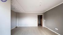 Flat for sale in  Valencia Capital  with Balcony