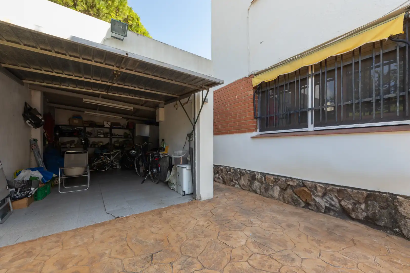 Parking de Casa o chalet en venta en Salou con Aire acondicionado, Calefacción y Jardín privado