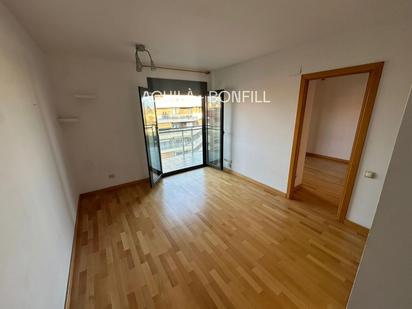 Bedroom of Flat for sale in  Barcelona Capital  with Terrace and Balcony