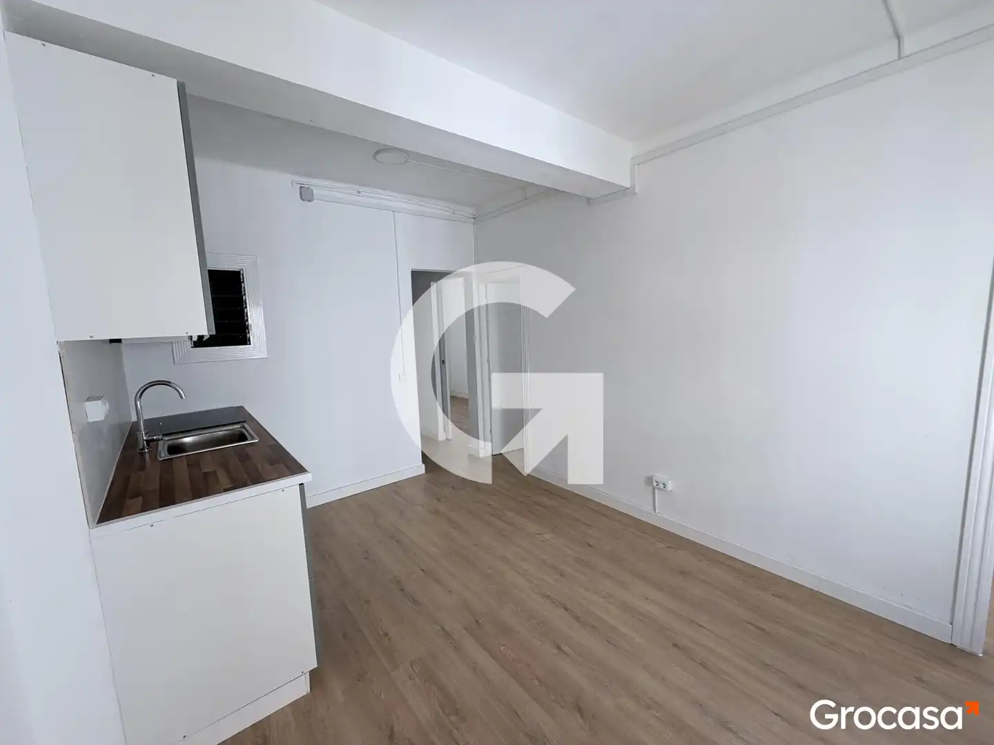 Bedroom of Flat for sale in Badalona  with Balcony