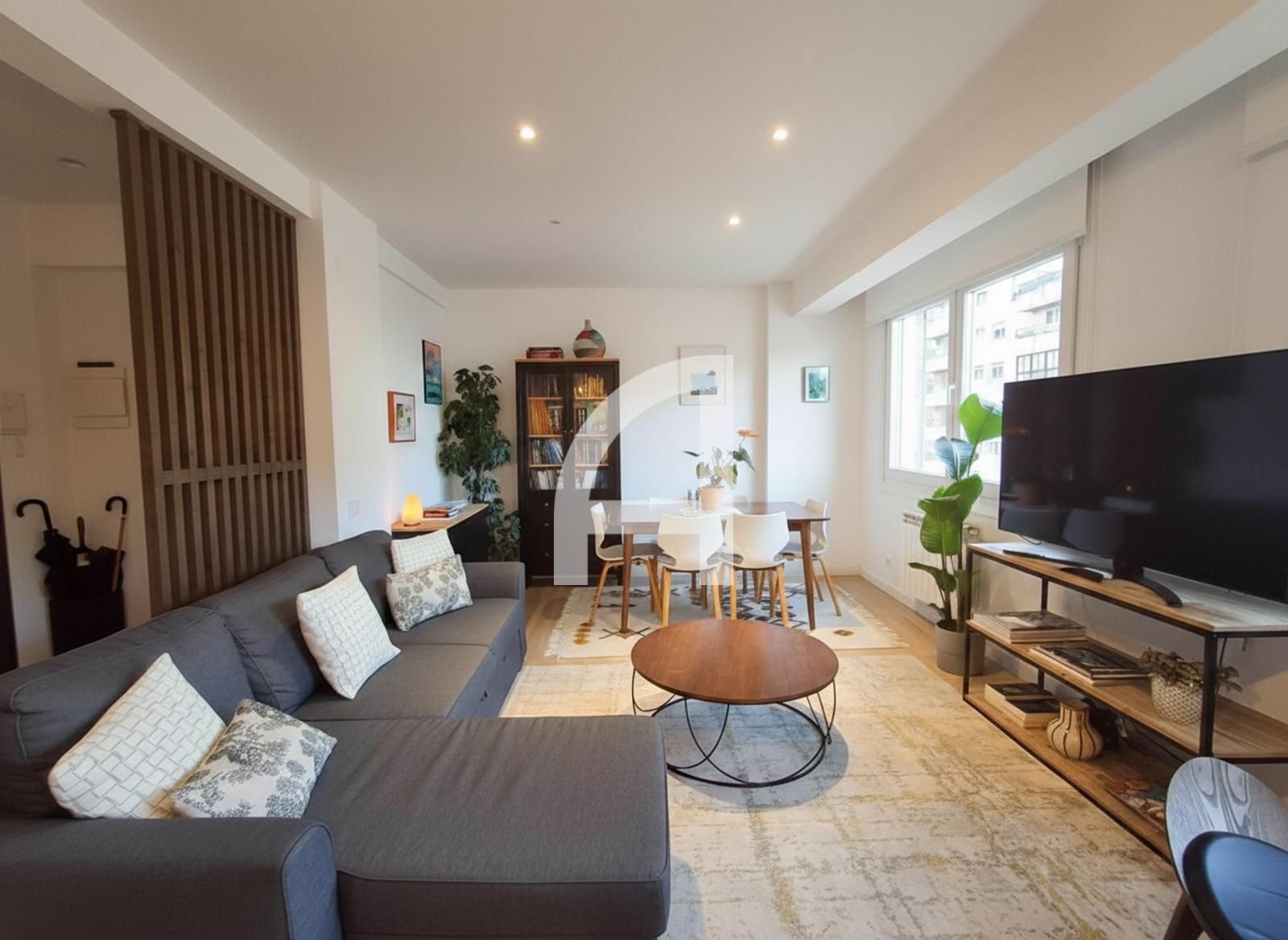 Living room of Flat for sale in Vigo   with Heating and Furnished