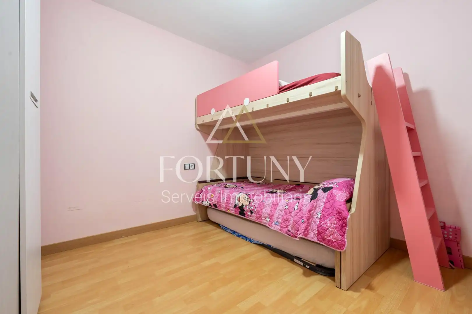 Schlafzimmer von Wohnung zum Verkauf in Reus mit Privatgarten, Parkett und Terrasse