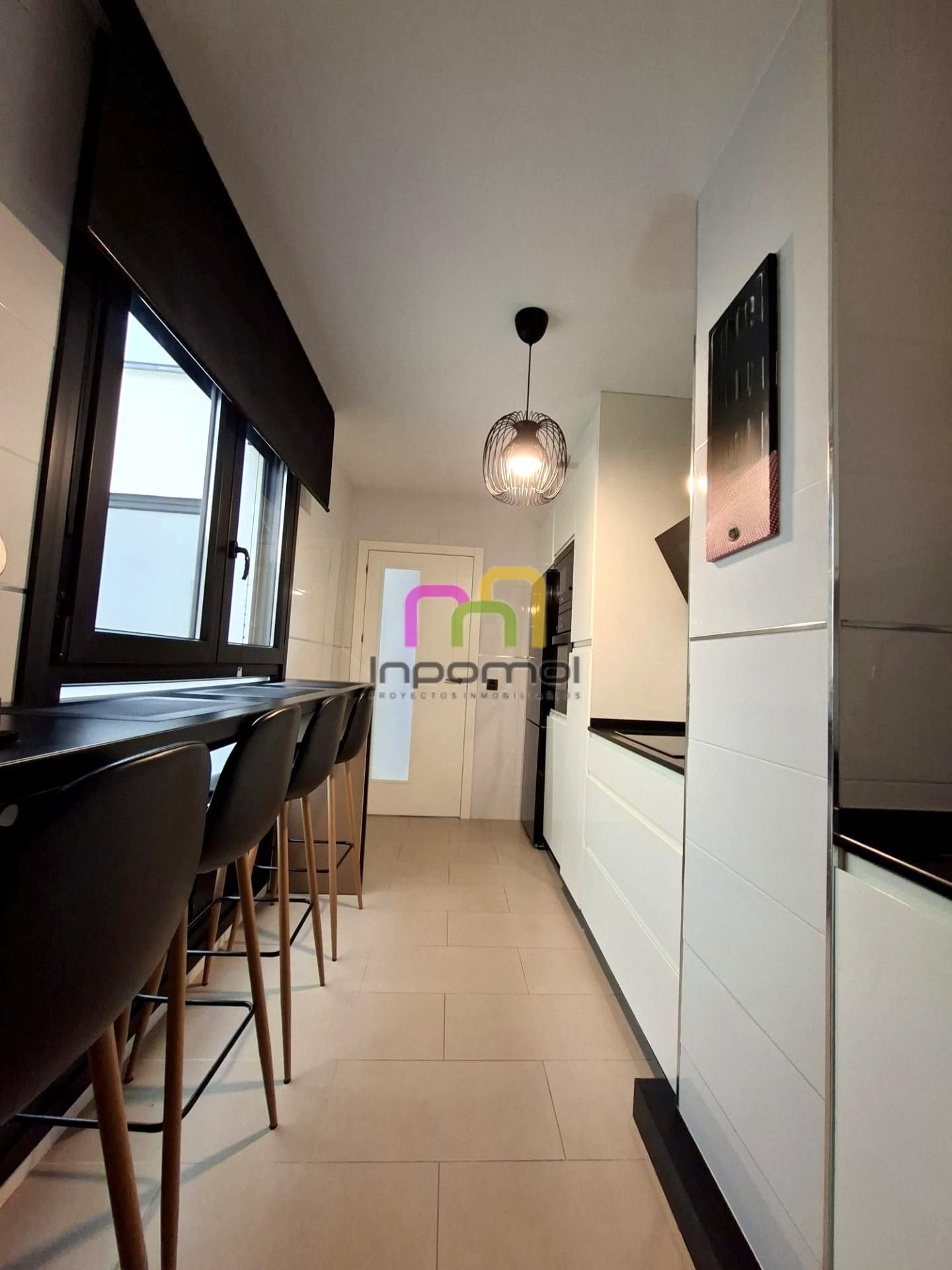 Kitchen of Flat for sale in Badajoz Capital  with Air Conditioner and Balcony