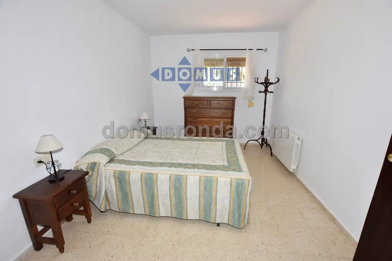 Habitación de Finca rústica de alquiler en Ronda con Aire acondicionado, Calefacción y Trastero