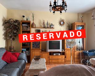 Living room of House or chalet for sale in Manzaneque  with Air Conditioner, Heating and Private garden