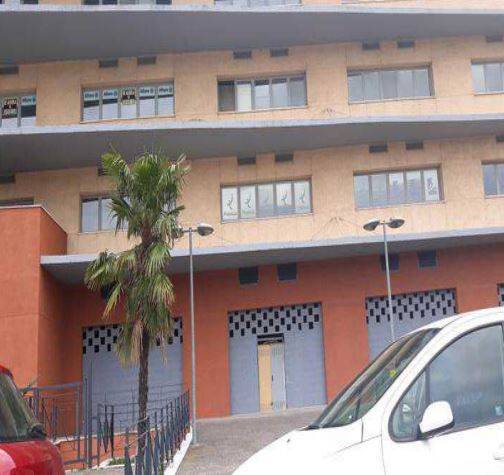 Garaje en Venta en Republica Argentina en Avenida Juan Diego