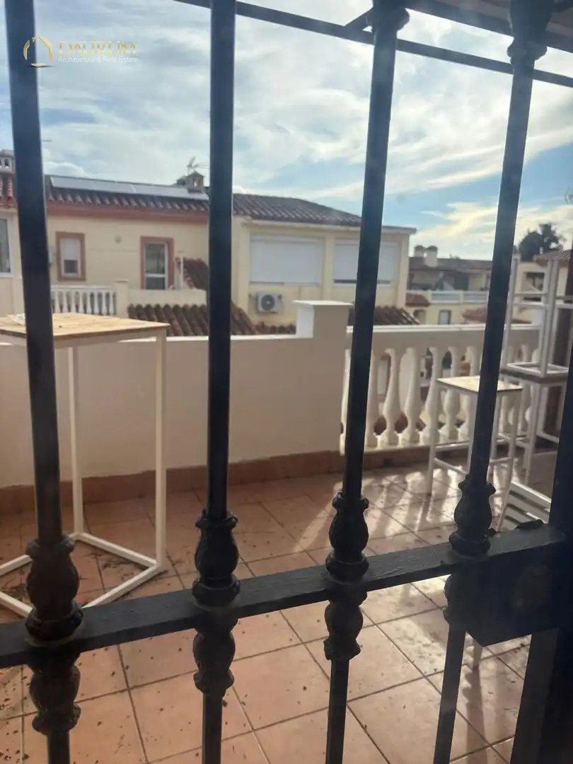 Terrassa de Casa adosada en venda en Vélez-Málaga amb Aire condicionat, Terrassa i Piscina