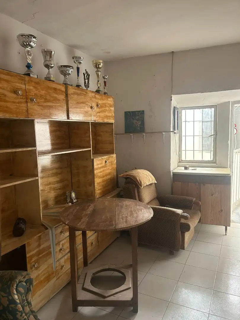 Sala d'estar de Casa o xalet en venda en Jaén amb Terrassa, Moblat i Alarma
