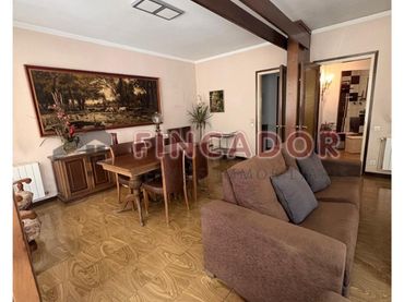 Piso con ascensor en venta en Carrer de les Roses