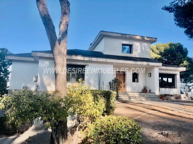 Casa-chalet en Venta en N/A en El Bosque