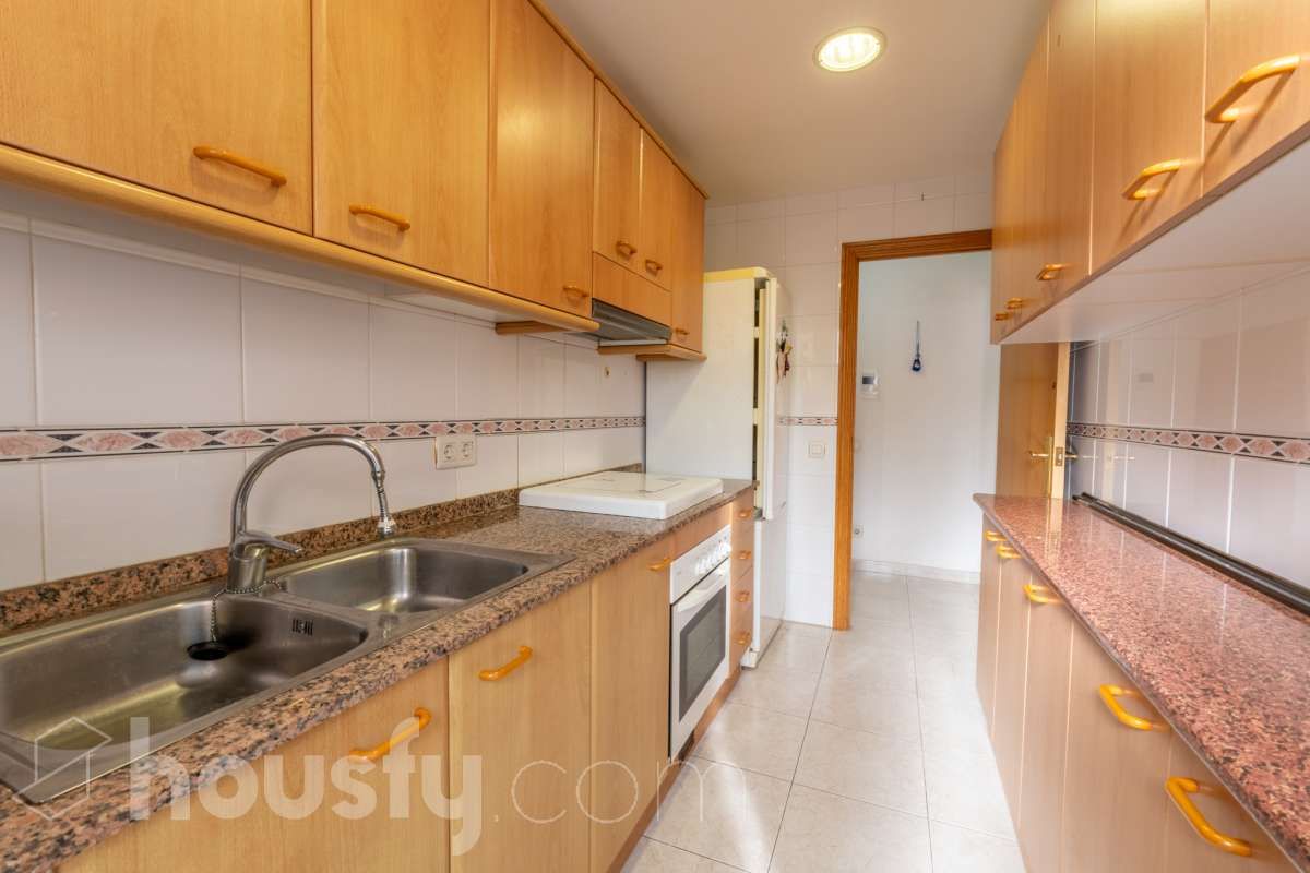 Cuina de Pis en venda en Vilanova i la Geltrú amb Aire condicionat, Calefacció i Balcó