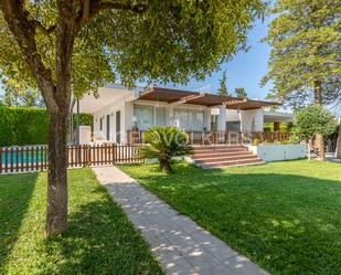 Exterior view of House or chalet to rent in Tomares  with Air Conditioner, Terrace and Swimming Pool