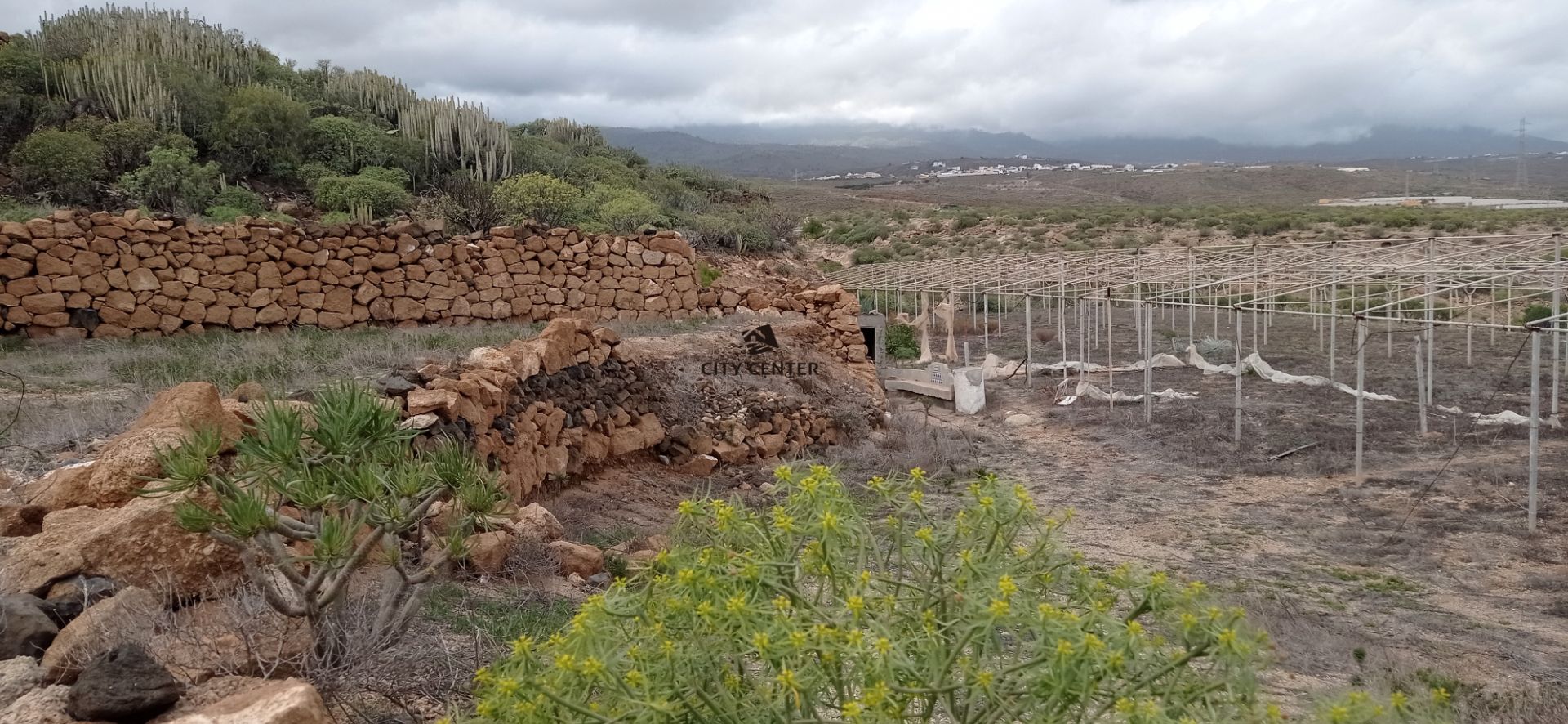 Land for sale in Granadilla de Abona