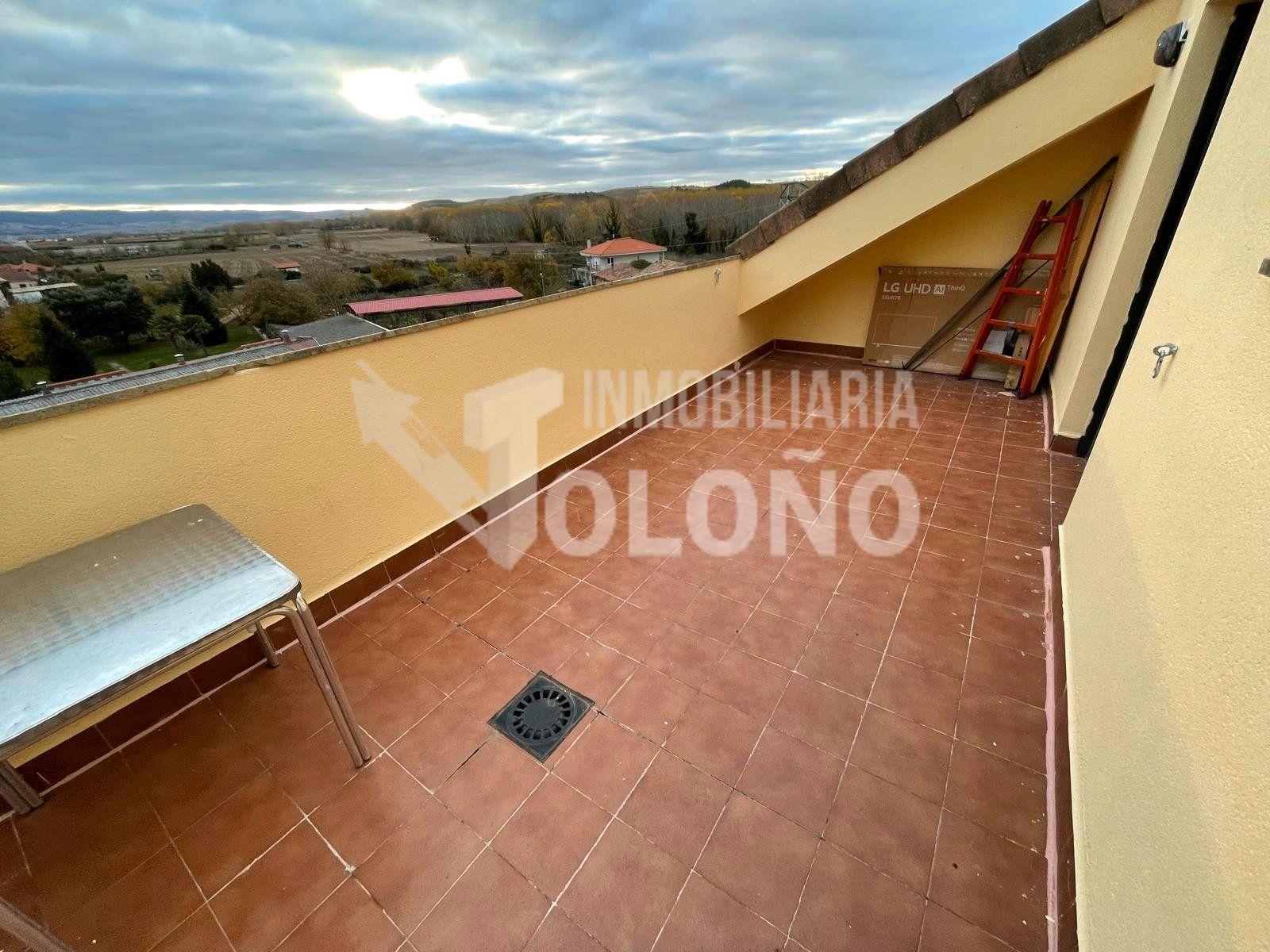 Terrace of Duplex for sale in Castañares de Rioja  with Heating, Parquet flooring and Terrace