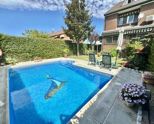 Swimming pool of Single-family semi-detached for sale in Fuenlabrada  with Air Conditioner, Terrace and Swimming Pool