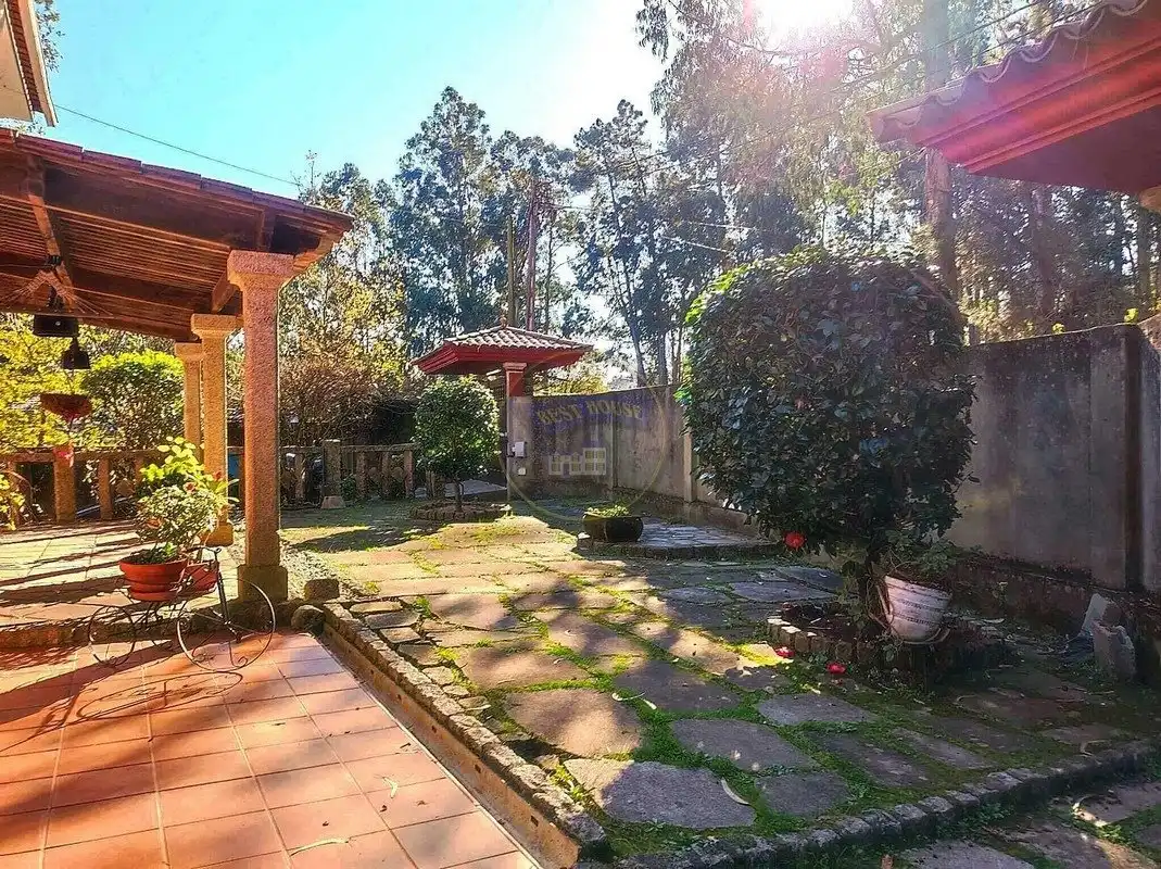 Casa o chalet en venta en Valadares - Beade