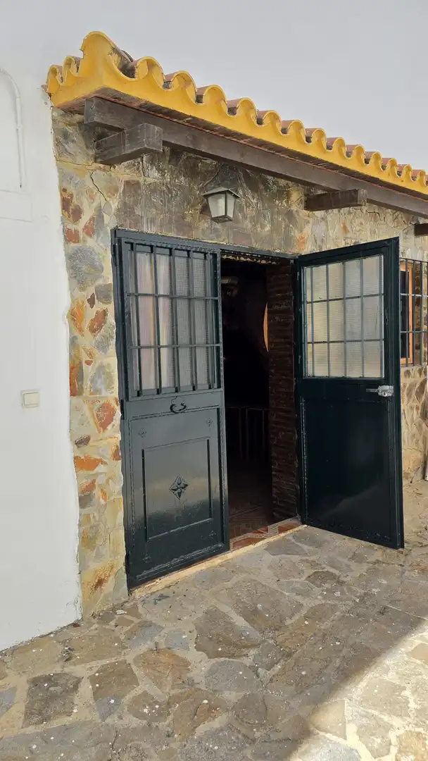 Casa adosada en venda en Marbella amb Jardí privat, Terrassa i Traster