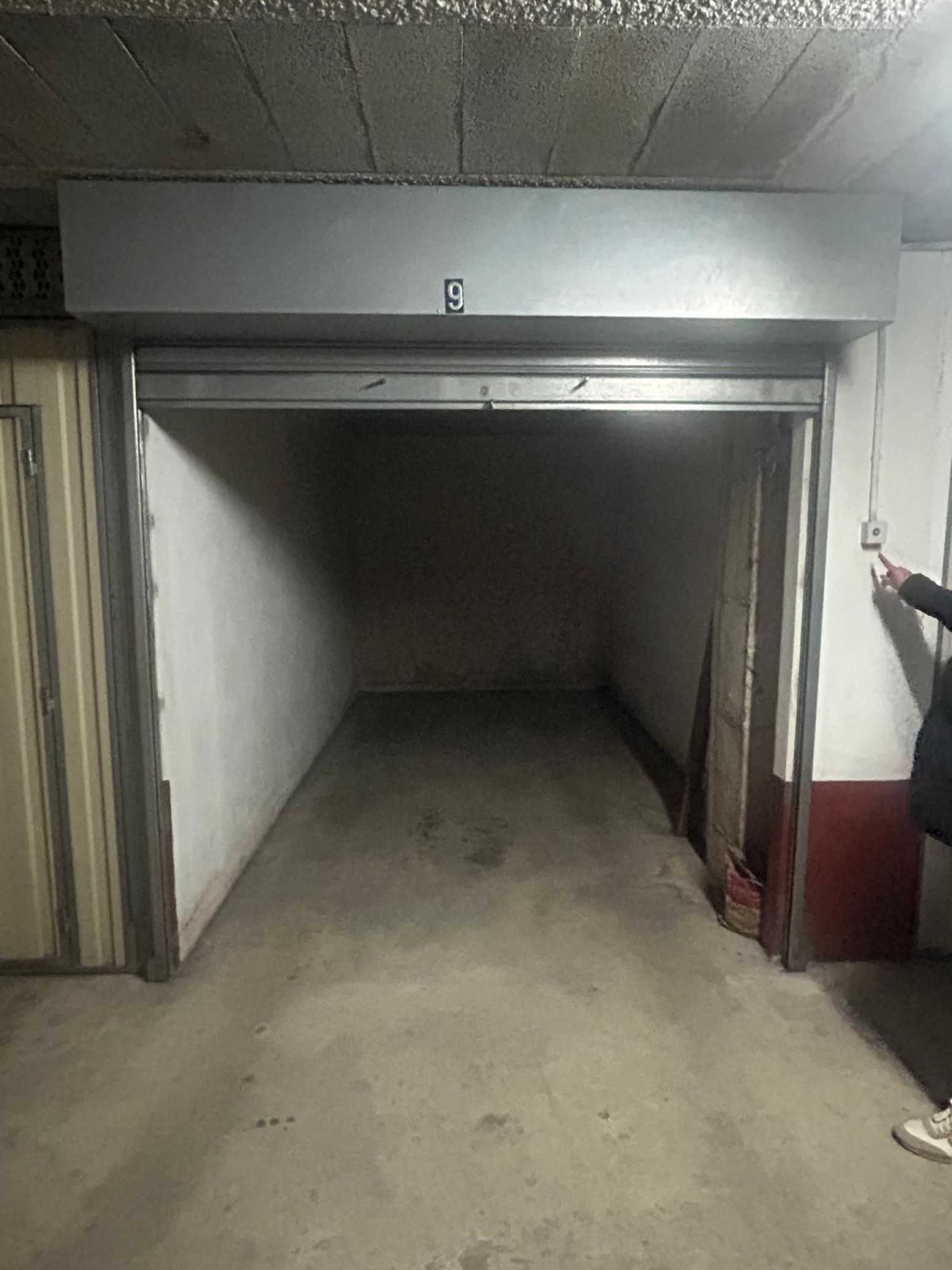 Garatge de lloguer a Sarón - Barrio la frontera, Santa María de Cayón