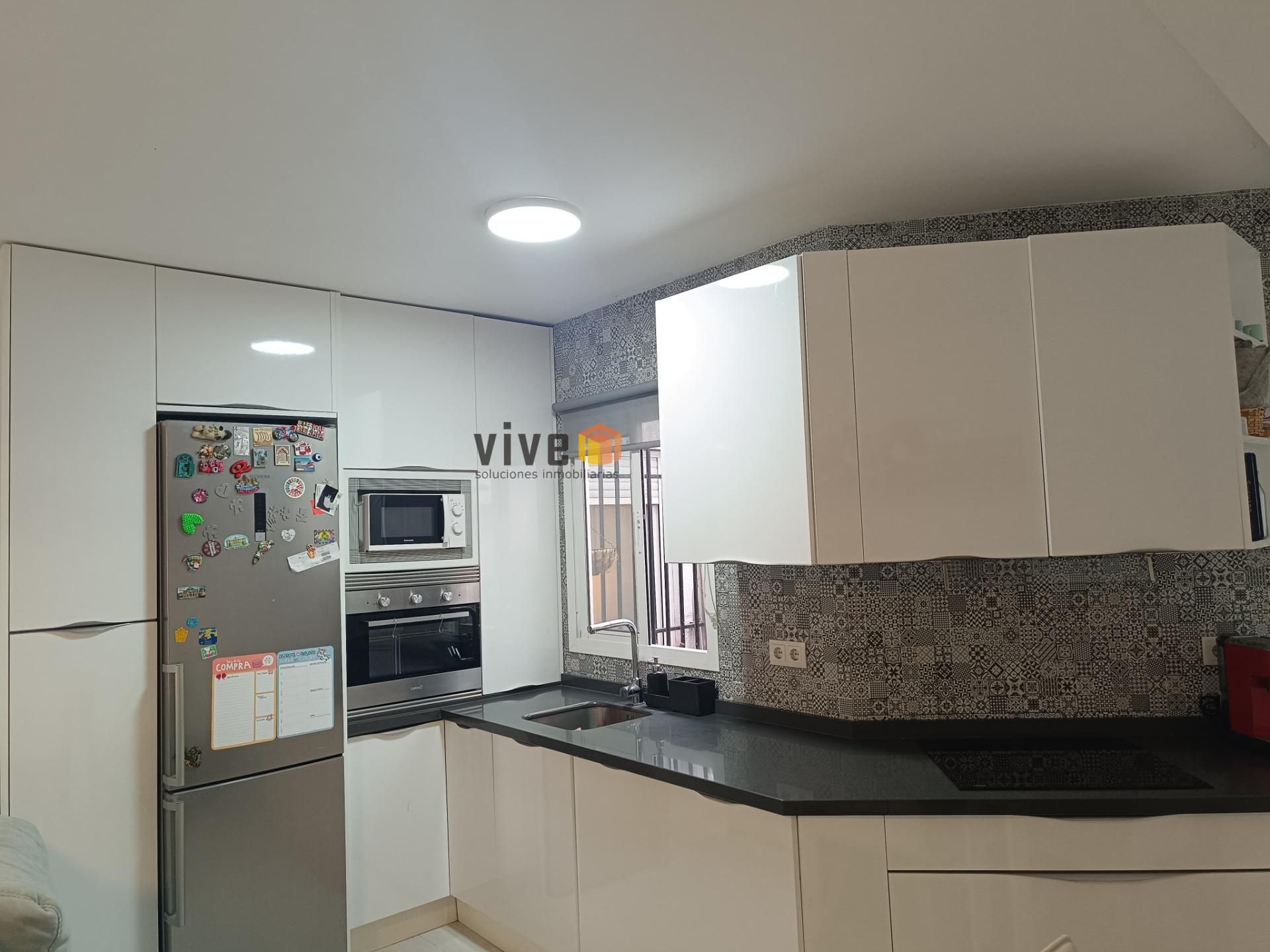 Cuina de Pis en venda en  Sevilla Capital amb Traster