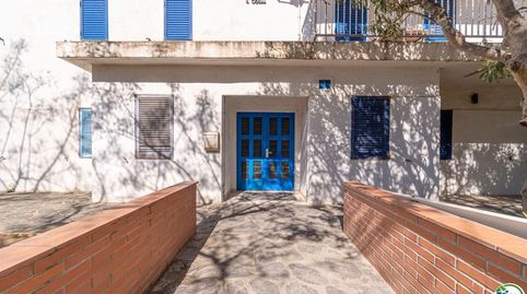 Foto 2 de Piso en venta en Calle Bernat Metge, Salatar, Roses