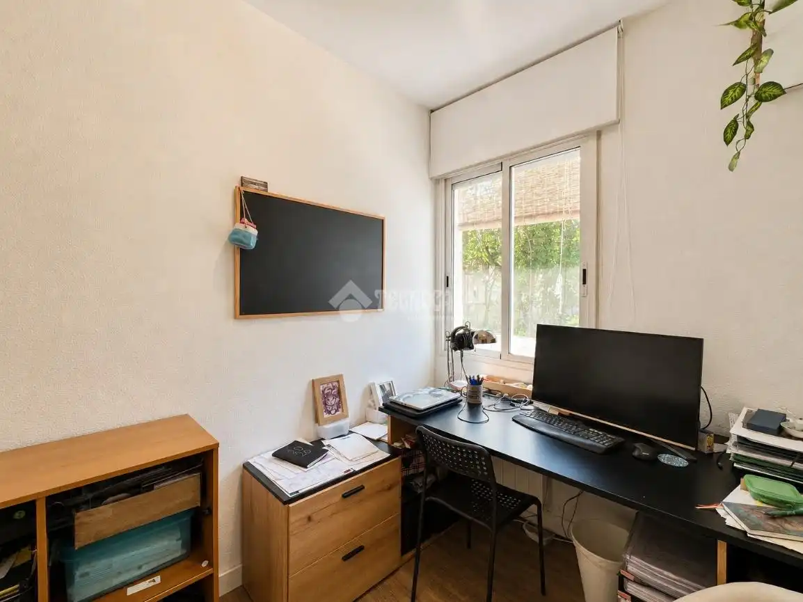 Wohnung zum Verkauf in Madrid mit Klimaanlage und Heizung