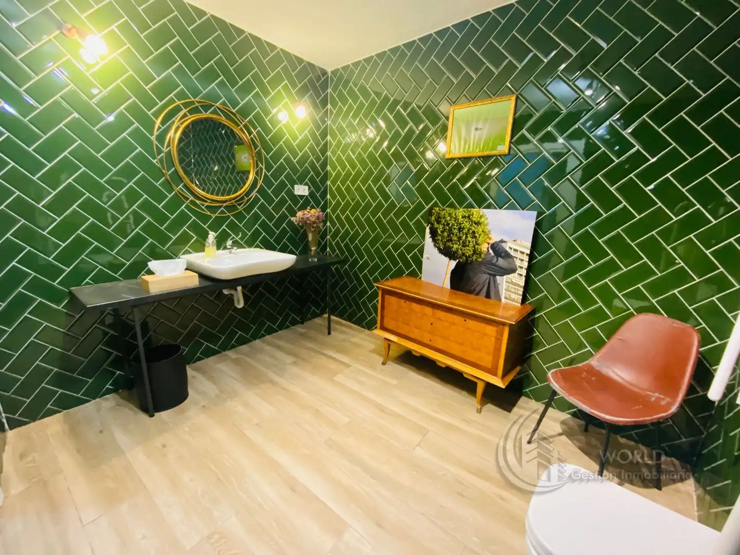 Baño de Local en traspaso en Madrid con Aire acondicionado, Calefacción y Amueblado