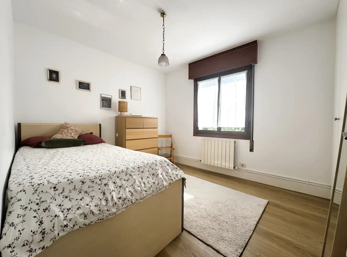 Habitación de Piso en venta en Getxo  con Calefacción, Parquet y Amueblado