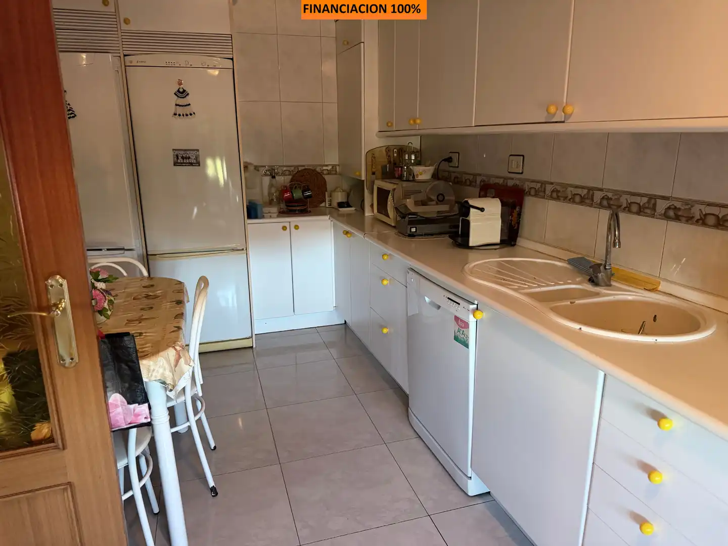 Cuina de Casa o xalet en venda en Ibdes amb Calefacció, Moblat i Forn