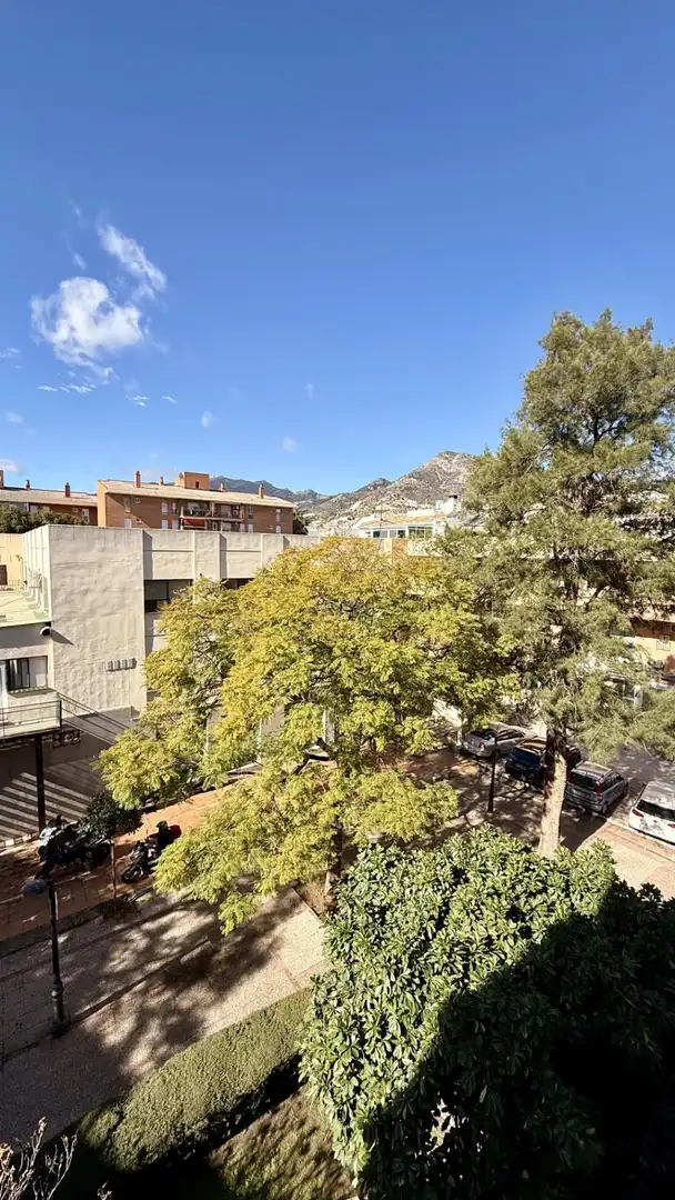 Vista exterior de Pis en venda en Benalmádena amb Aire condicionat, Parquet i Terrassa