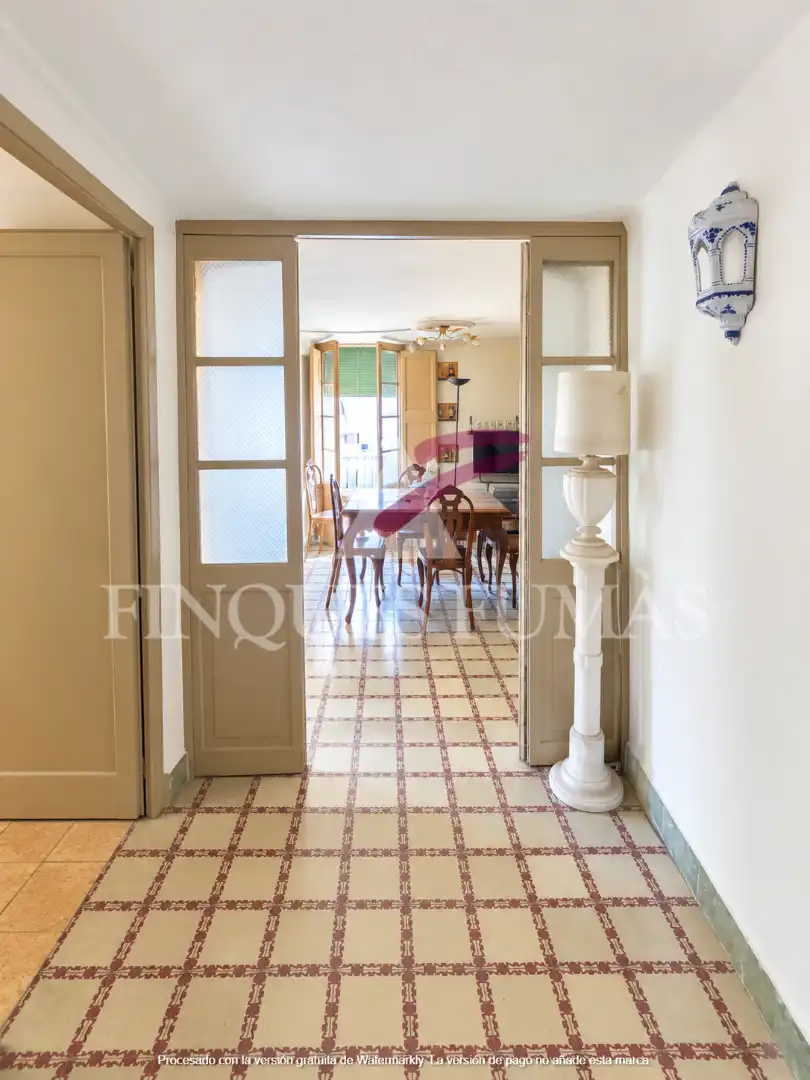 Casa con terraza en venta en Carrer Centre, imagen 3