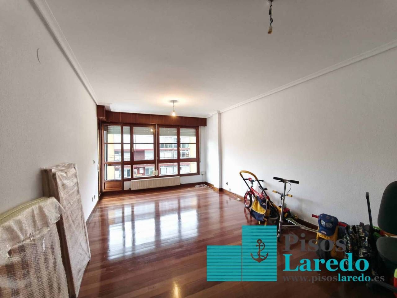 Exterior view of Flat for sale in Ampuero  with Heating, Parquet flooring and Terrace