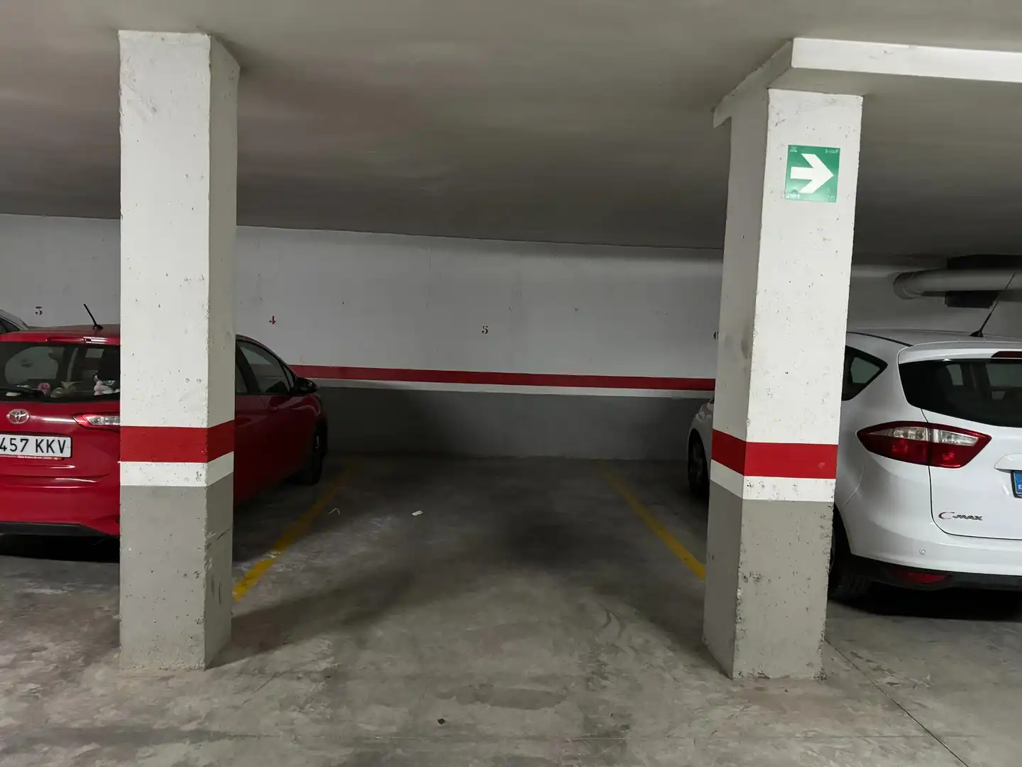 Einzelparkplatz zum Verkauf in Casc Urbà, imagen 9