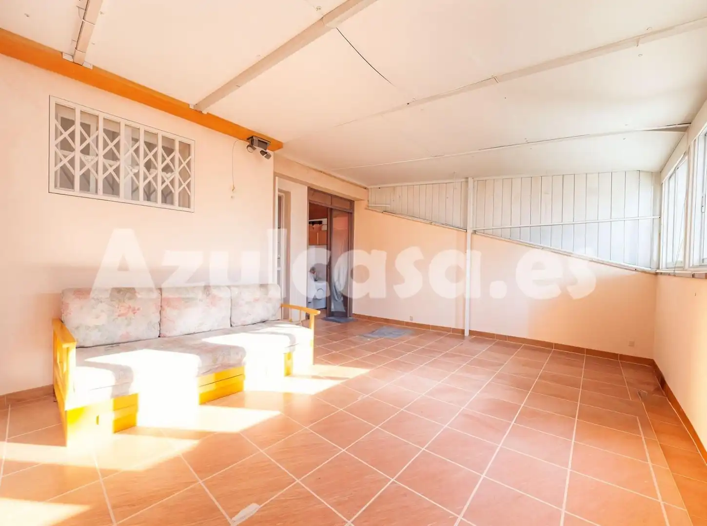 Casa adosada en venda en Alicante / Alacant amb Aire condicionat, Terrassa i Traster