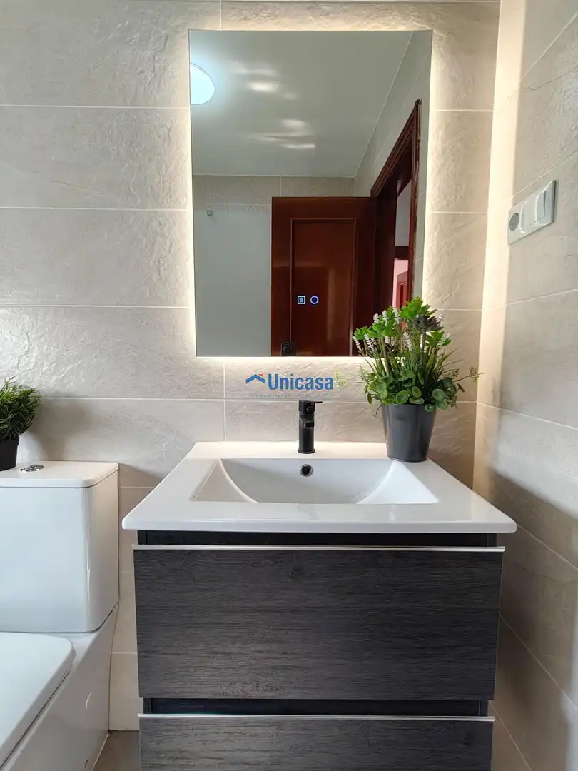 Baño de Casa adosada en venta en Málaga con Terraza