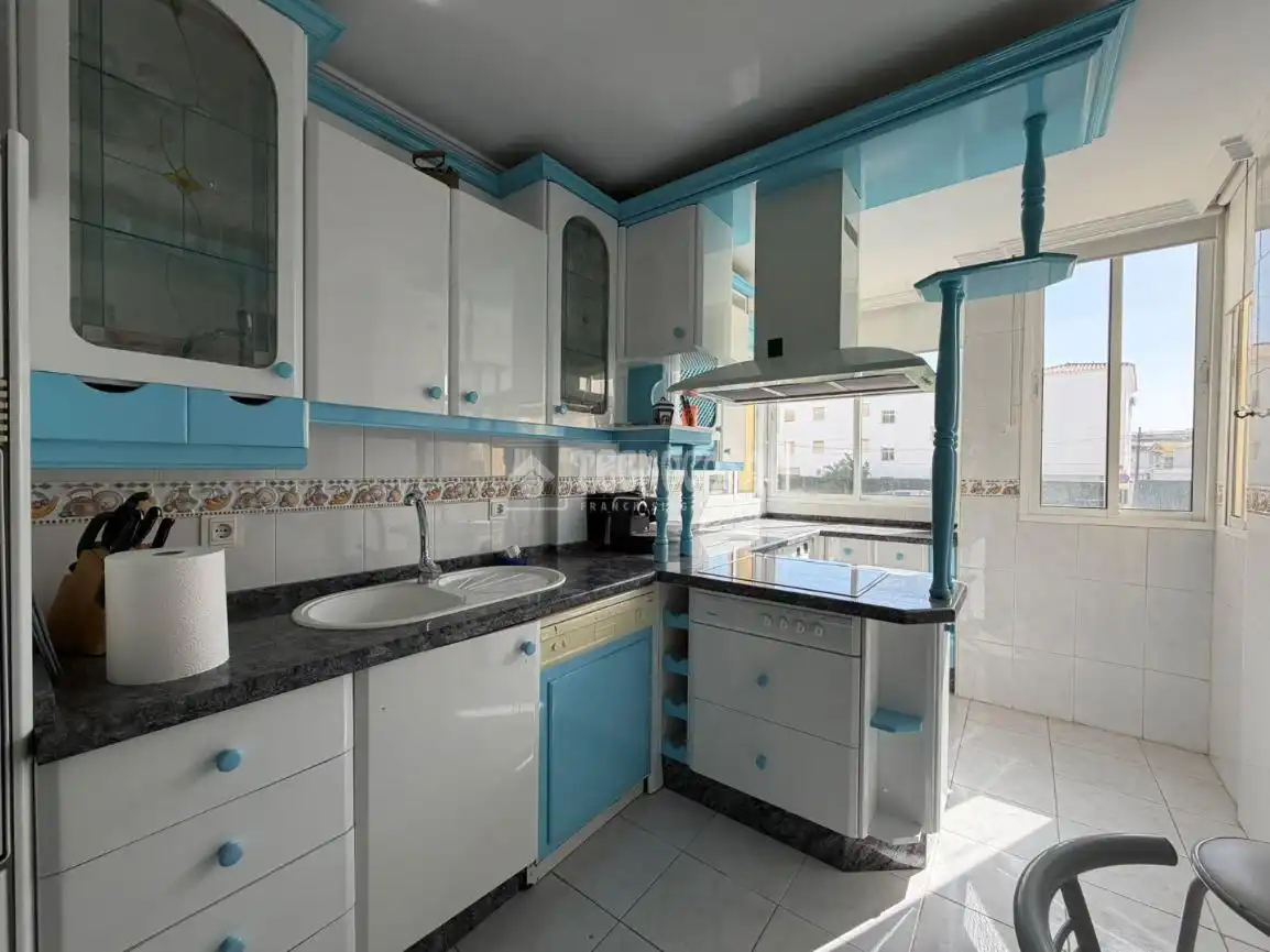 Cocina de Piso en venta en Mijas con Terraza y Piscina comunitaria