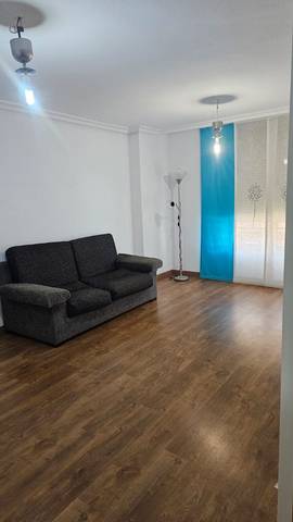 Apartamento en Alquiler en Campoamor