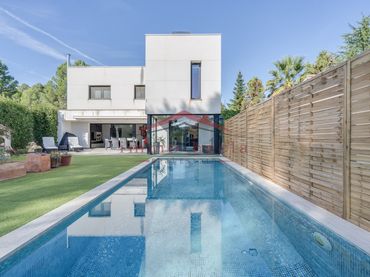 Xalet amb piscina en venda a Santa Margarida de Montbui